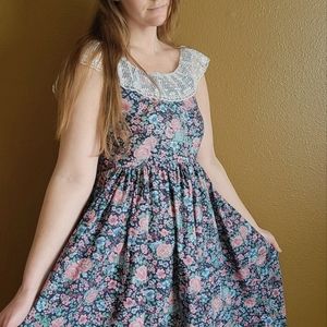 Vintage Homemade Cottagecore Dress